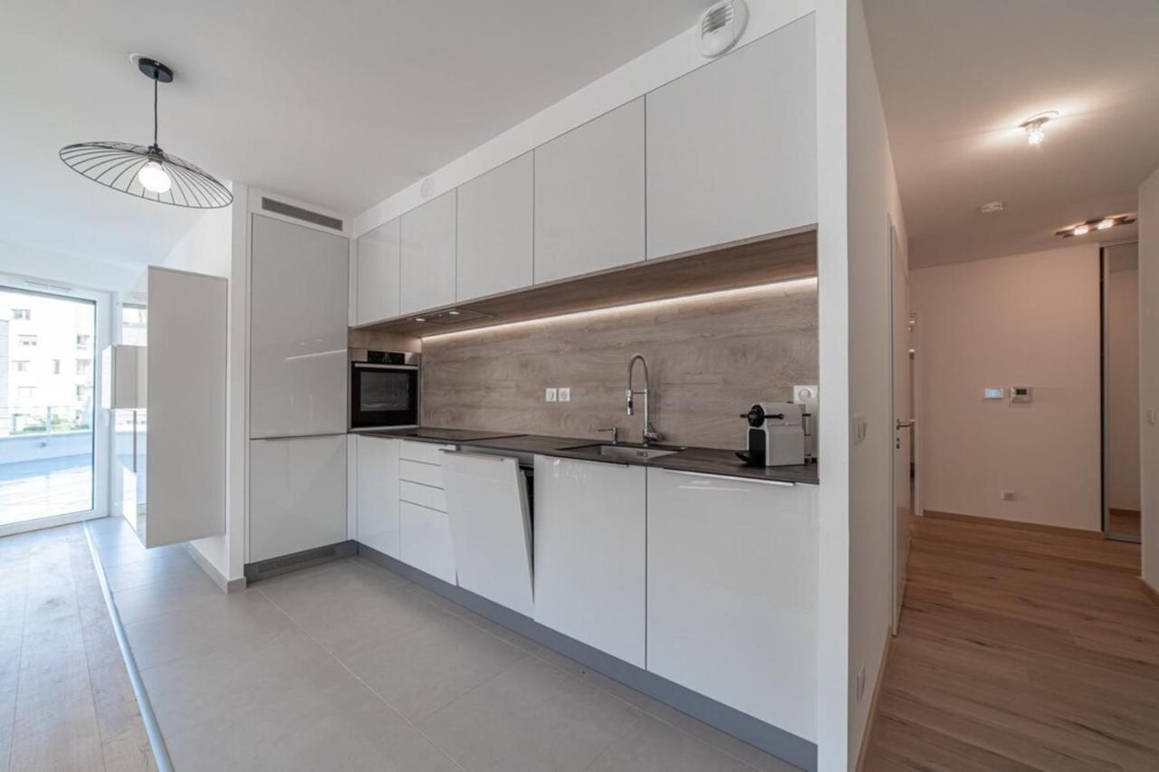 L'Estrade Appartement Анси Екстериор снимка